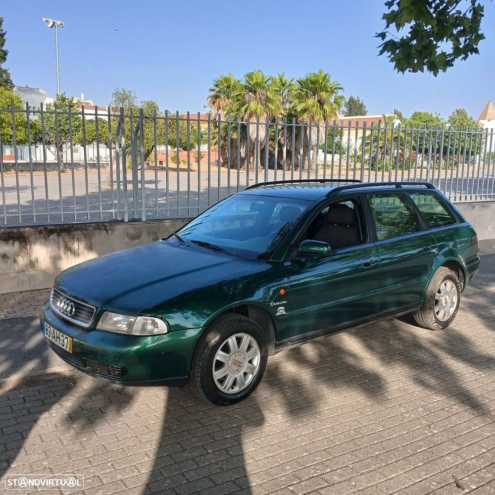 Audi A4 Avant - 1