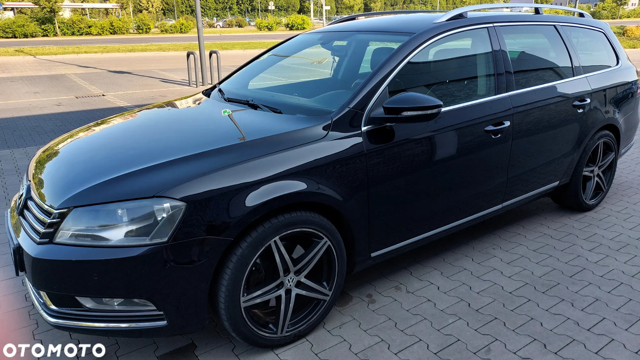 Volkswagen Passat - 10