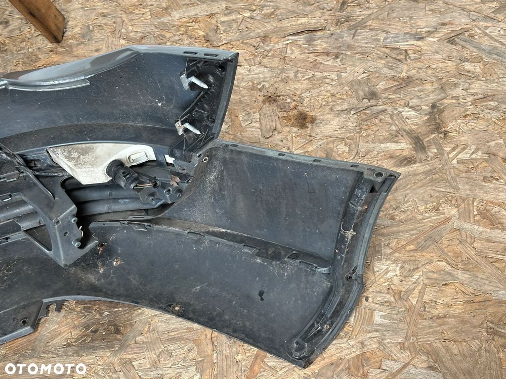 ZDERZAK PRZEDNI VW PASSAT B6 - 8