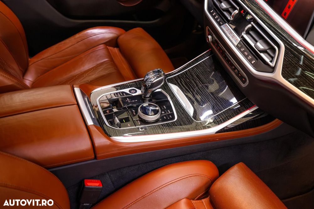 BMW X7 xDrive40i MHEV - 33