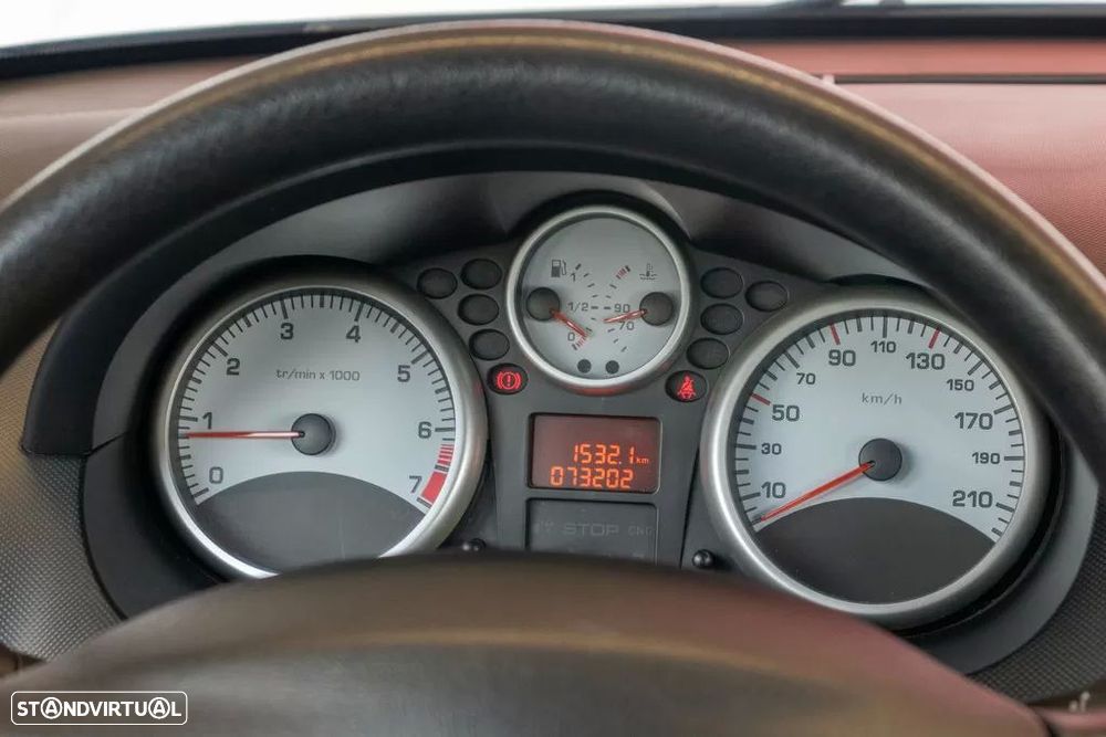 Peugeot 206+ 1.1 Urban - 10