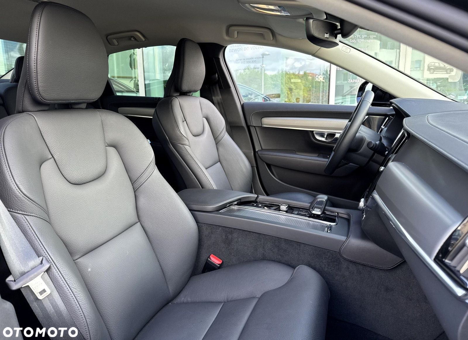 Volvo S90 - 29