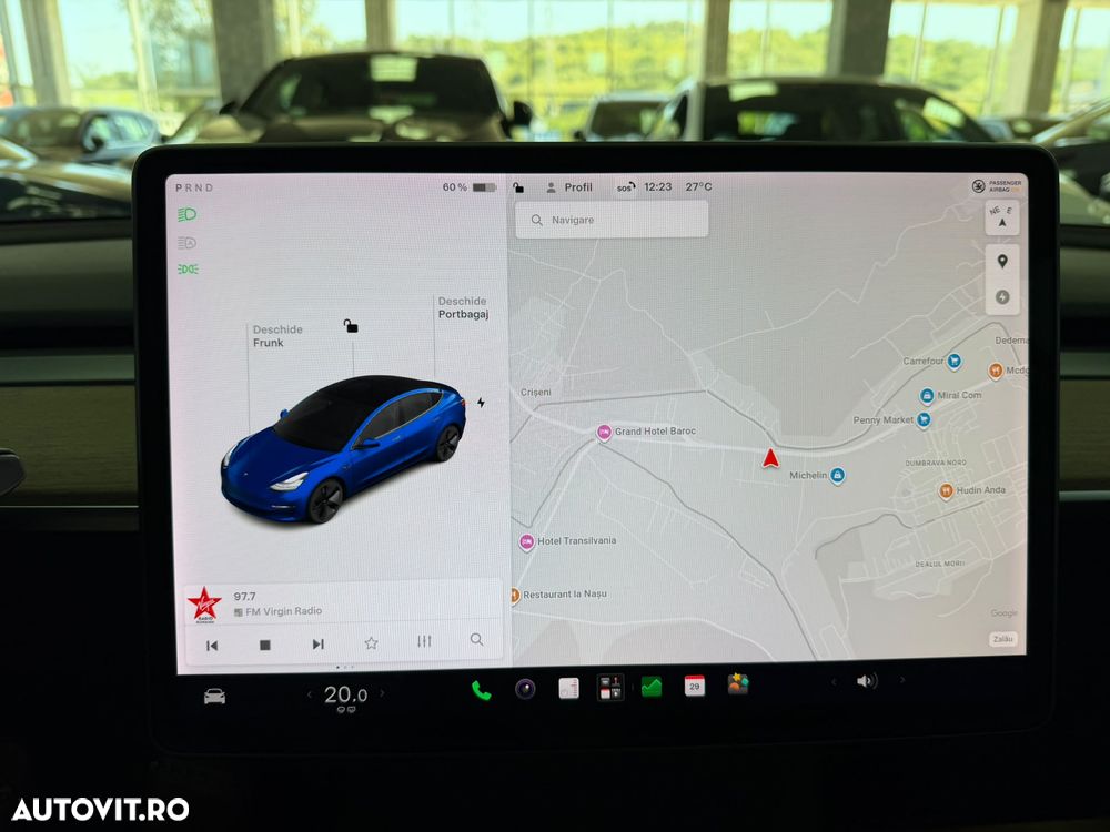 Tesla Model 3 - 21