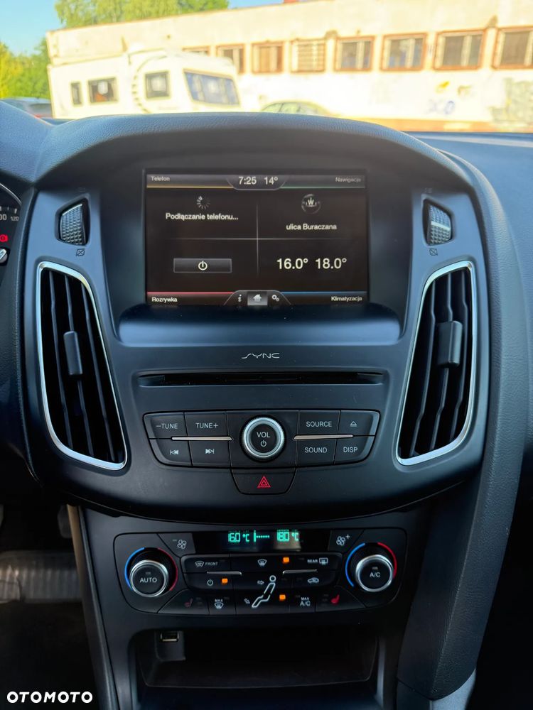 Ford Focus 1.0 EcoBoost Trend - 9