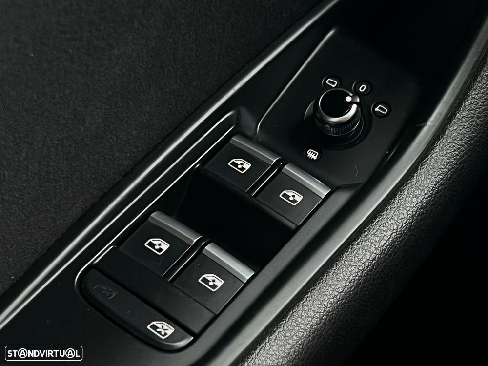 Audi A4 Avant 2.0 TDI Business Line - 29