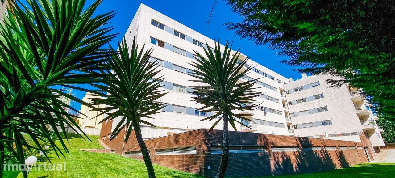 Apartamento T2 com Terraço e Garagem Fechada – Canidelo - Grande imagem: 2/37