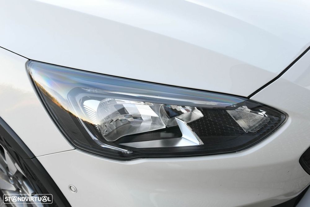 Ford Focus 1.0 EcoBoost Active X - 38