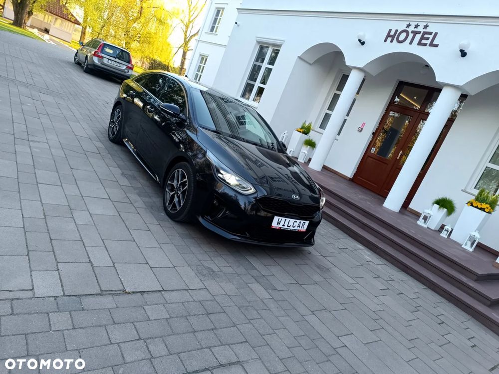 Kia ProCeed 1.4 T-GDI DCT7 OPF GT LINE - 11