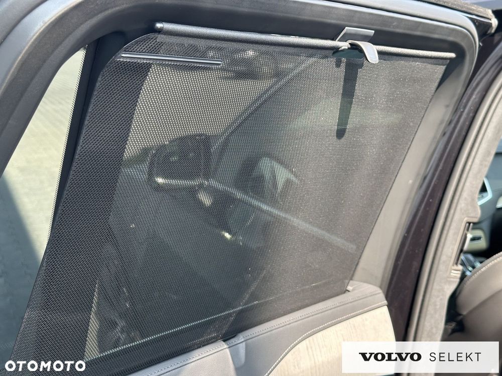 Volvo XC 90 - 38