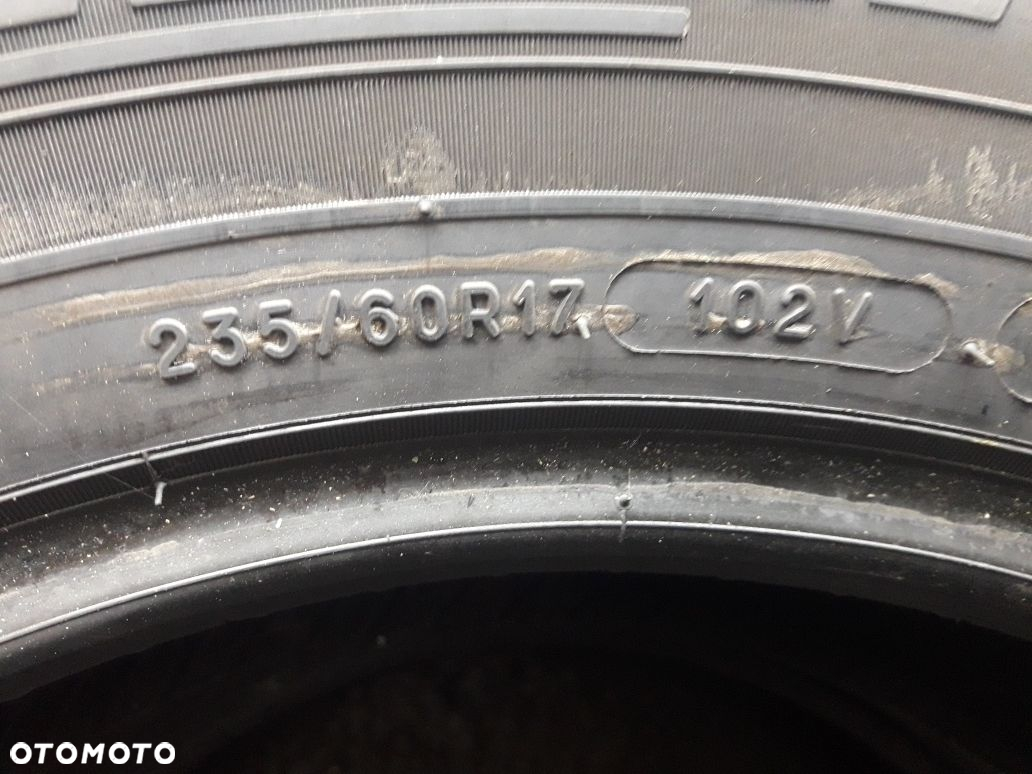 MICHELIN 235/60R17 102V , pojedyńcza opona letnia. - 3
