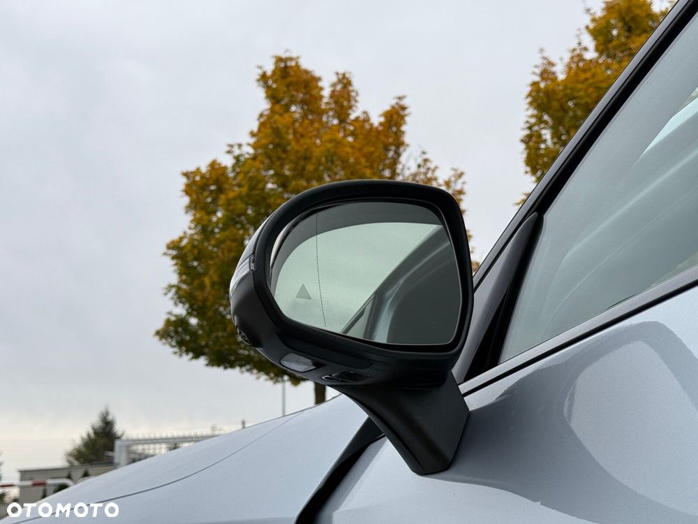 Mercedes-Benz GLC - 13