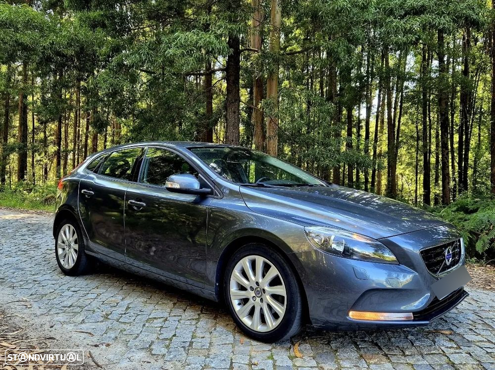 Volvo V40 1.6 D2 R-Design Momentum Powershift - 21