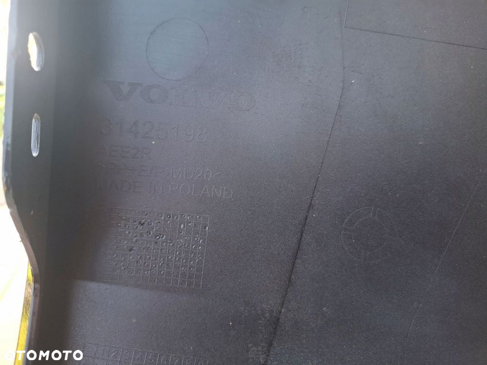 ZDERZAK TYŁ VOLVO XC60 II ORYGINAŁ ŁADNY STAN - 13