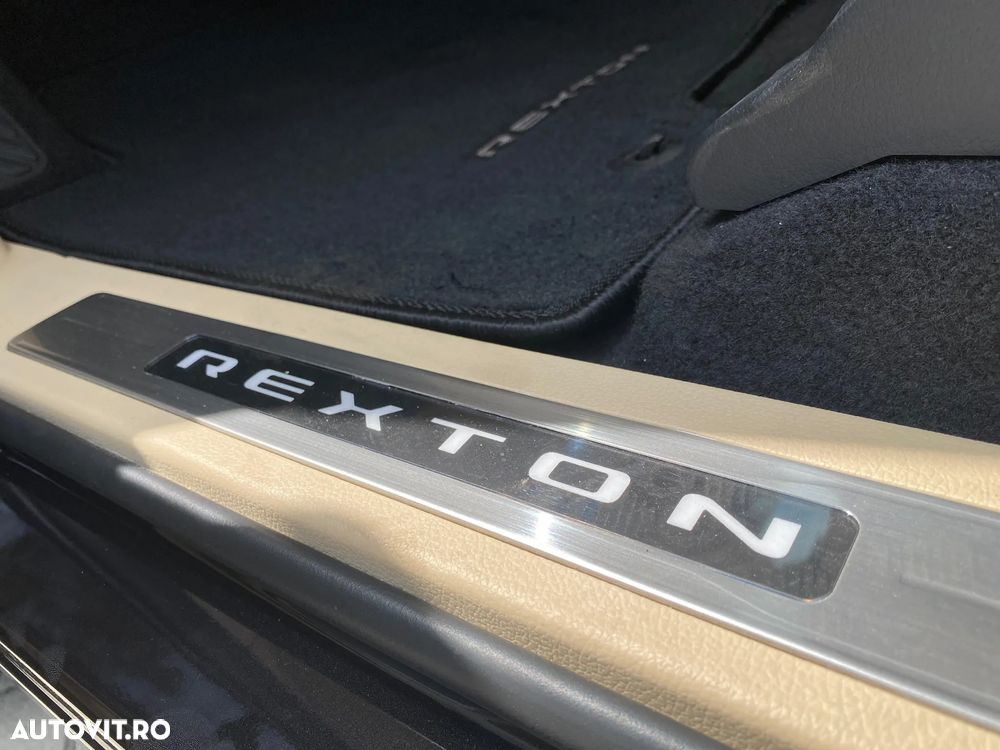 KGM Rexton - 23