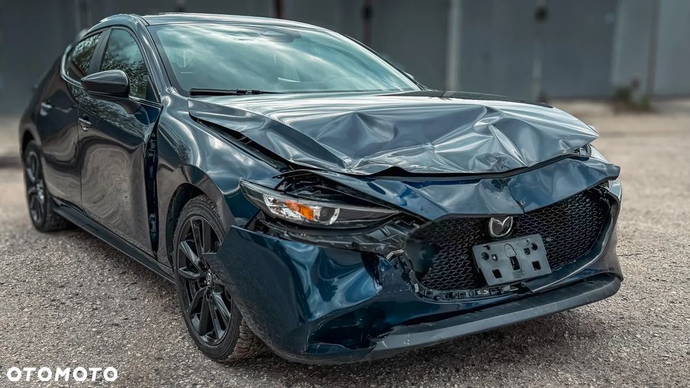Mazda 3 - 4
