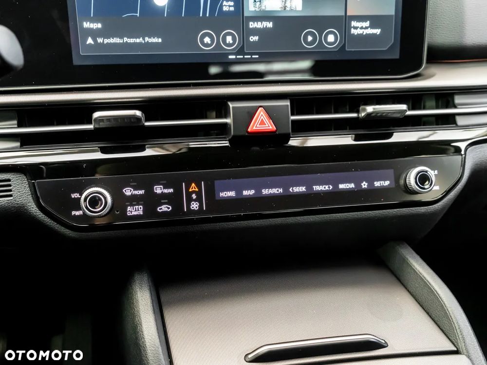 Kia Sportage 1.6 T-GDI HEV Anniversary 2WD - 30