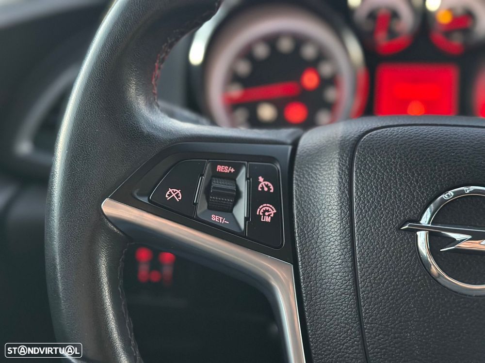 Opel Astra 1.4 T Selection GPL - 23