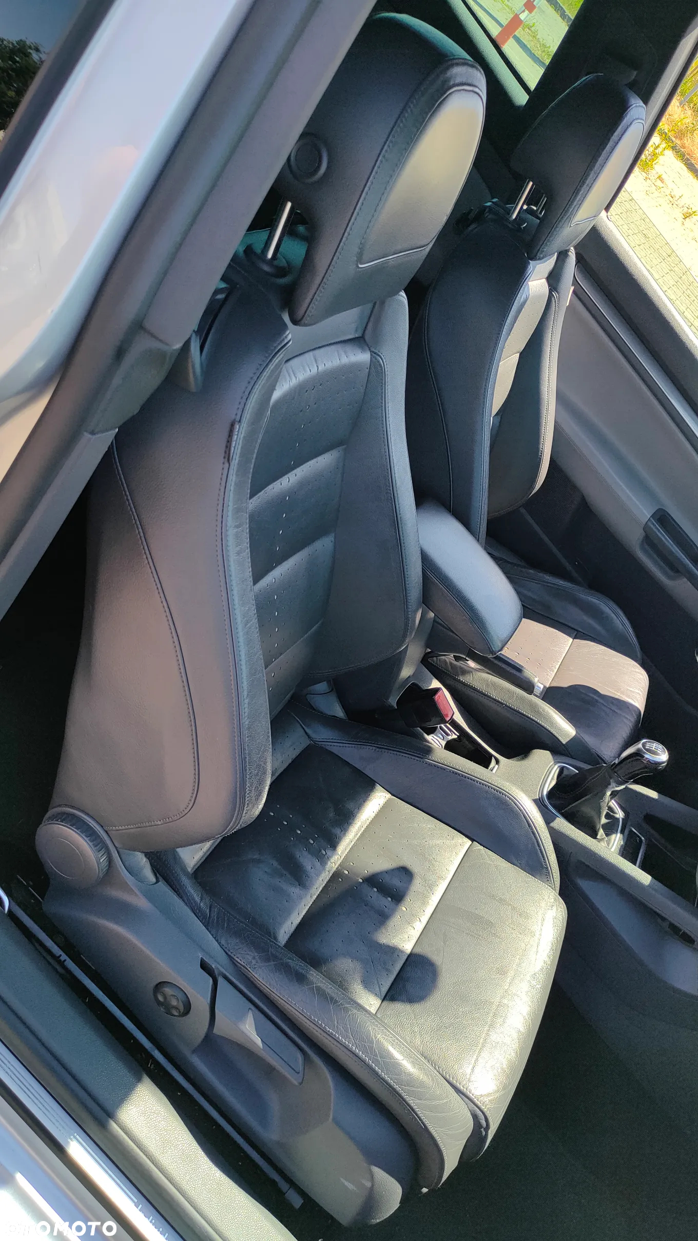 Volkswagen Golf 2.0 FSI Individual - 19