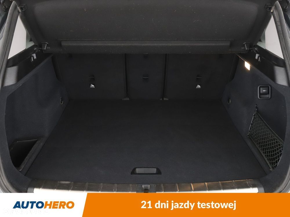 BMW X1 - 17