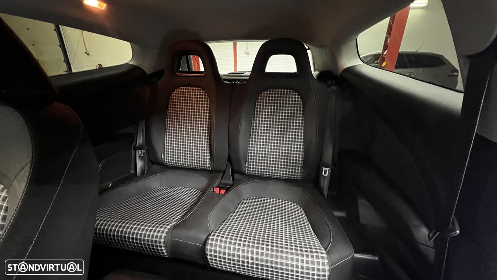 VW Scirocco 2.0 TDI Sport - 39