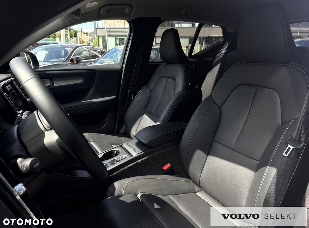 Volvo XC 40 - 26