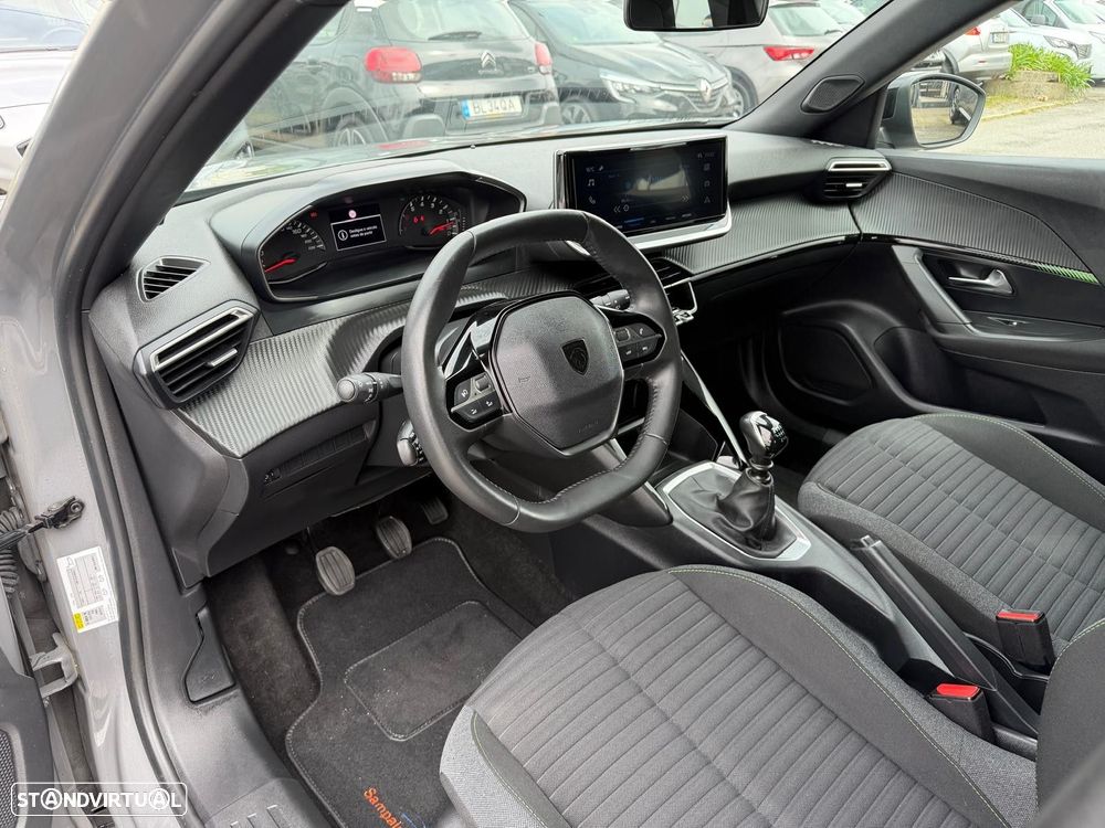 Peugeot 2008 1.2 PureTech Active - 9