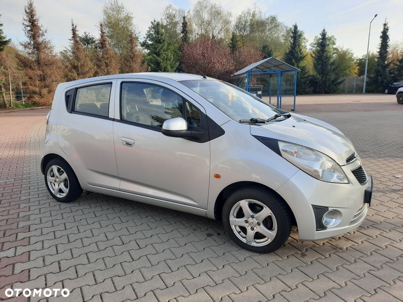 Chevrolet Spark - 2
