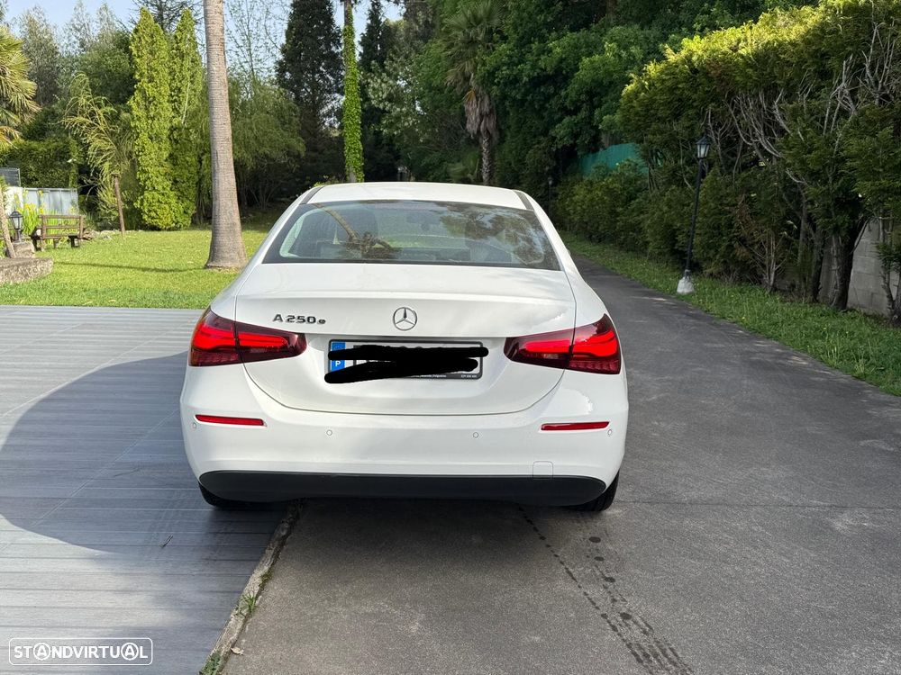 Mercedes-Benz A 250 Limousine e - 4