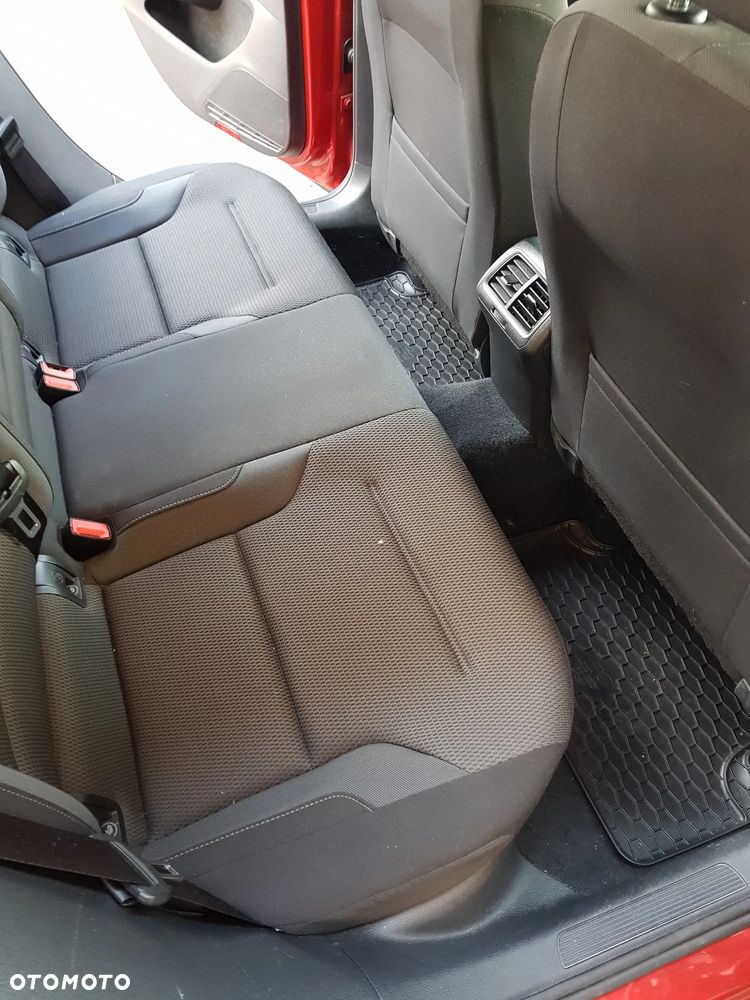 Volkswagen Golf 1.6 TDI BlueMotion Technology DSG Comfortline - 16