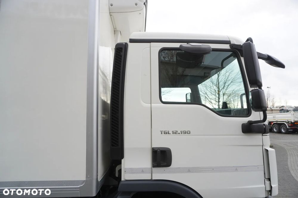 MAN TGL 12.190 / Zabudowa chłodnia 14 EPAL / Carrier Xarios 500 / 3 szt. - 16