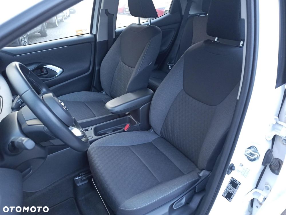 Toyota Yaris Hybrid 1.5 Comfort - 24