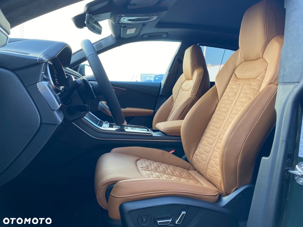 Audi RS Q8 - 15