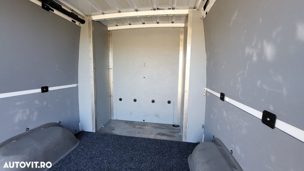 Mercedes-Benz Sprinter (BlueTec) 906.235 - 3