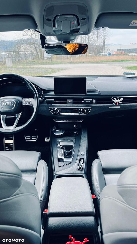 Audi A4 Allroad - 30