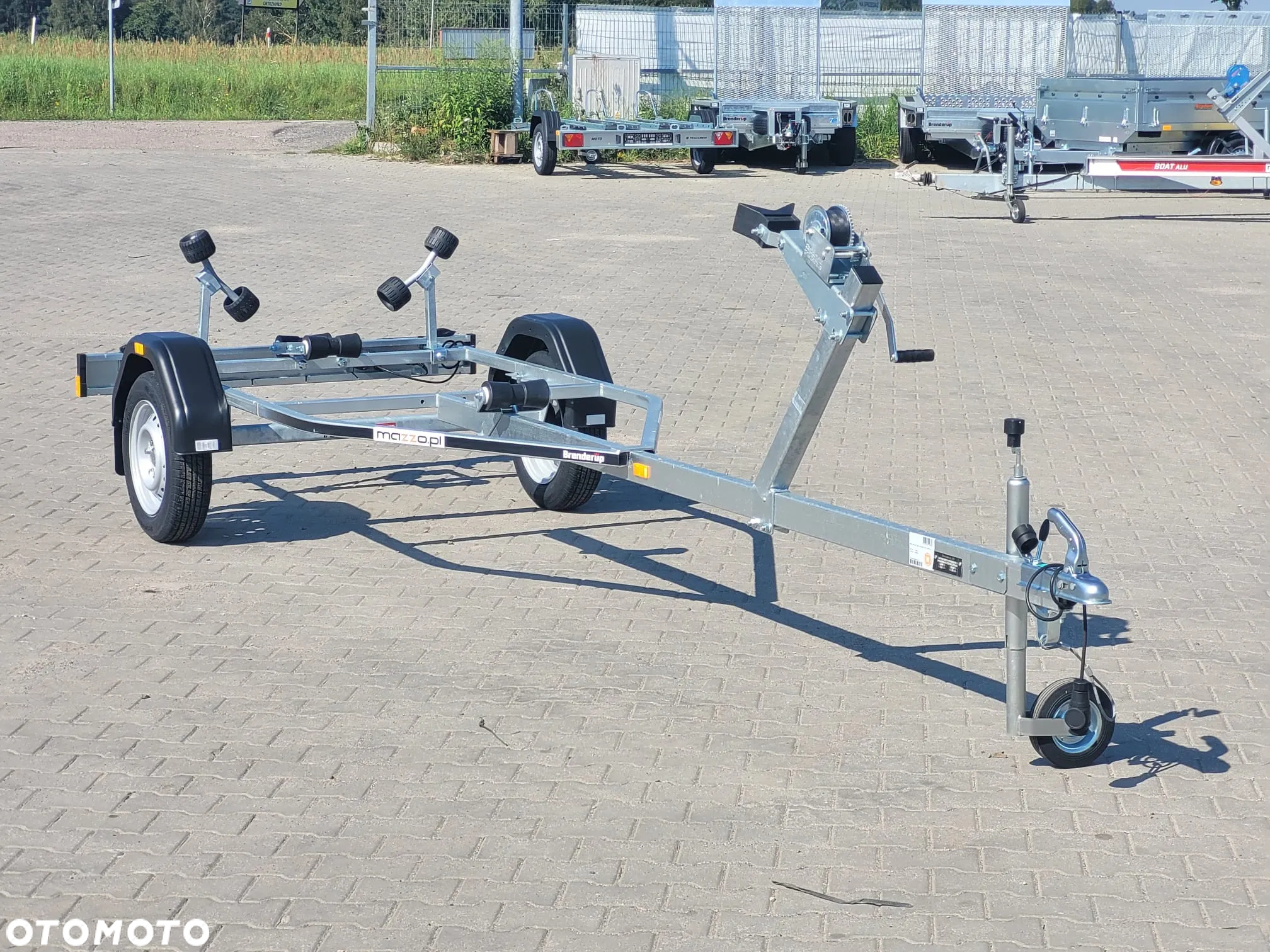 Brenderup DOSTAWA Przyczepa podłodziowa POD ŁÓDŹ DO 4,7m DMC 600 kg, rolki, wodoodporne łożyska - 11
