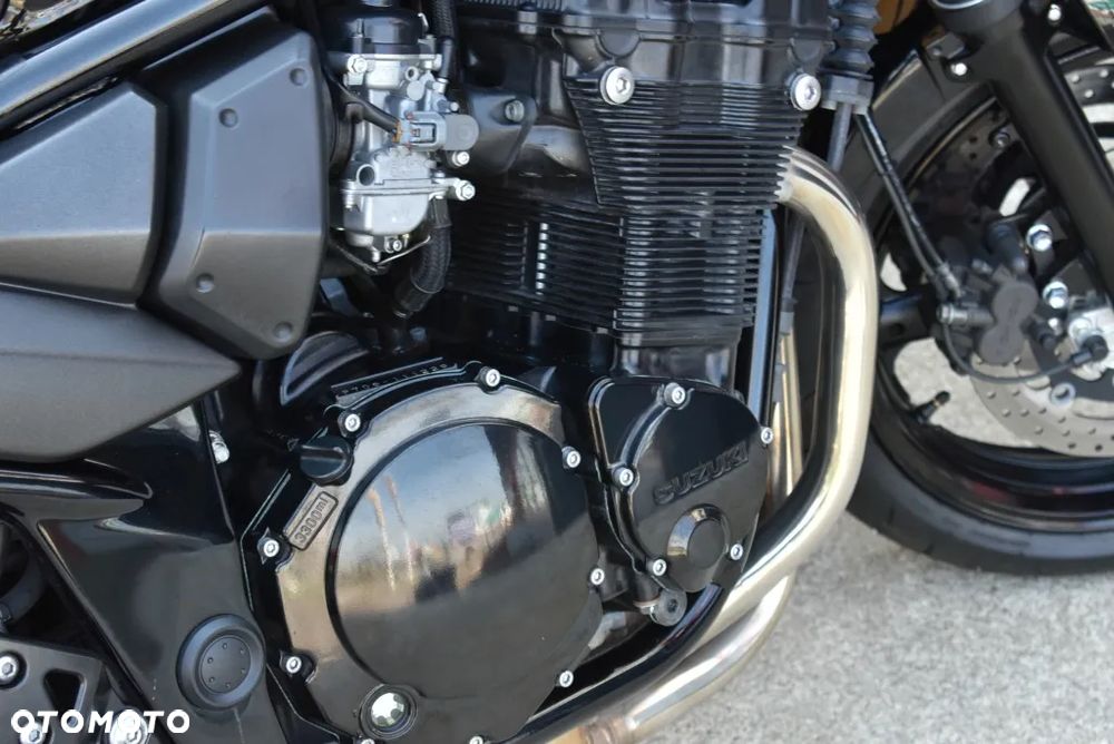 Suzuki Bandit - 36