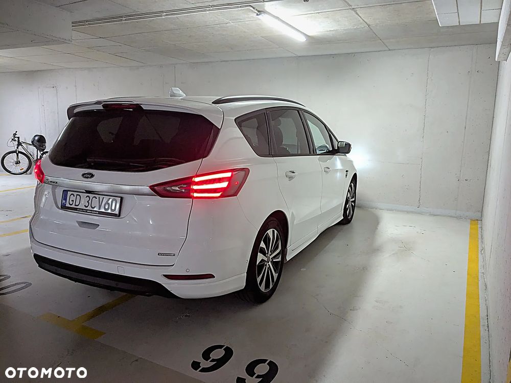 Ford S-Max 2.5 Duratec FHEV (7-Sitzer) ST-LINE - 7