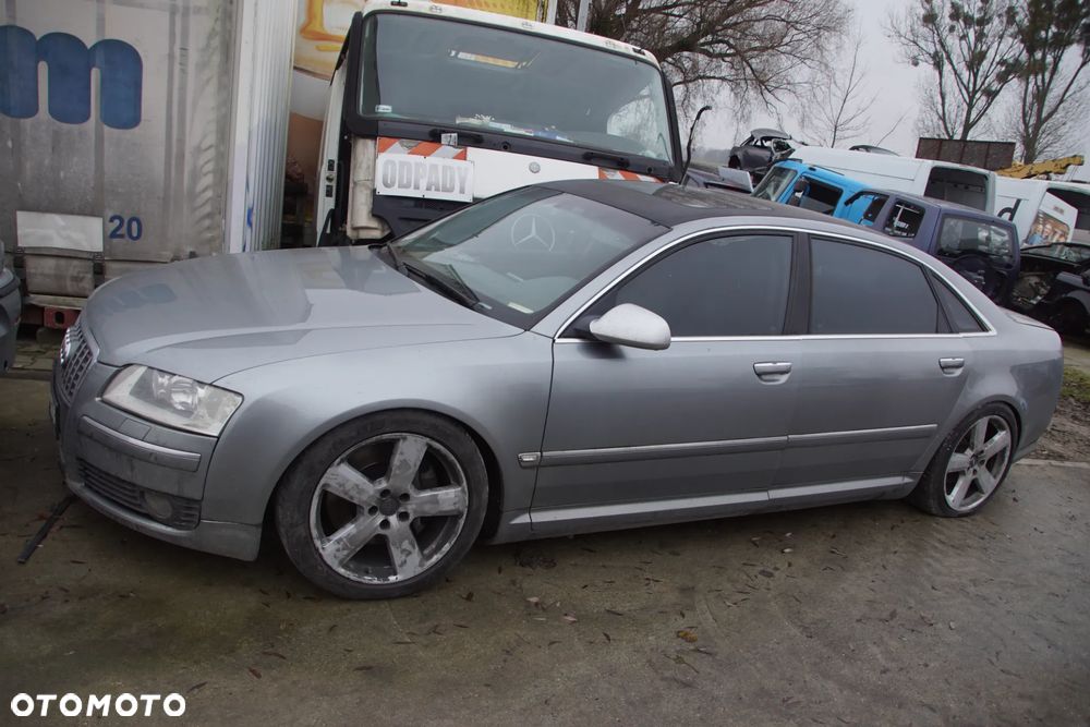 Auto na części 692106889 Audi A8L A8 long 4.2 MPI BGK skrzynia HKT lakier LY7G lampa lampy wydech ulter drzwi maska zderzak pas przedni panel mmi deska skrzynia dół silnika błotnik - 6