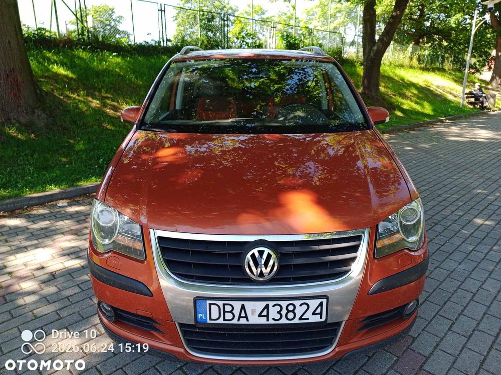 Volkswagen Touran 2.0 TDI DPF Cross DSG - 12