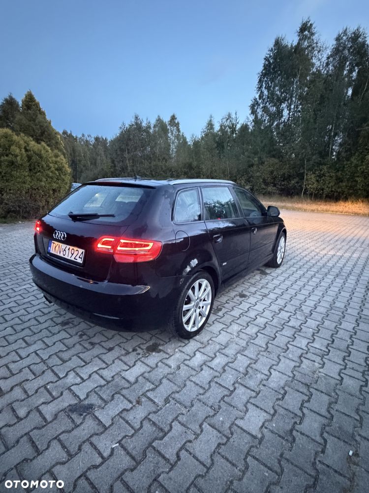 Audi A3 Sportback - 6