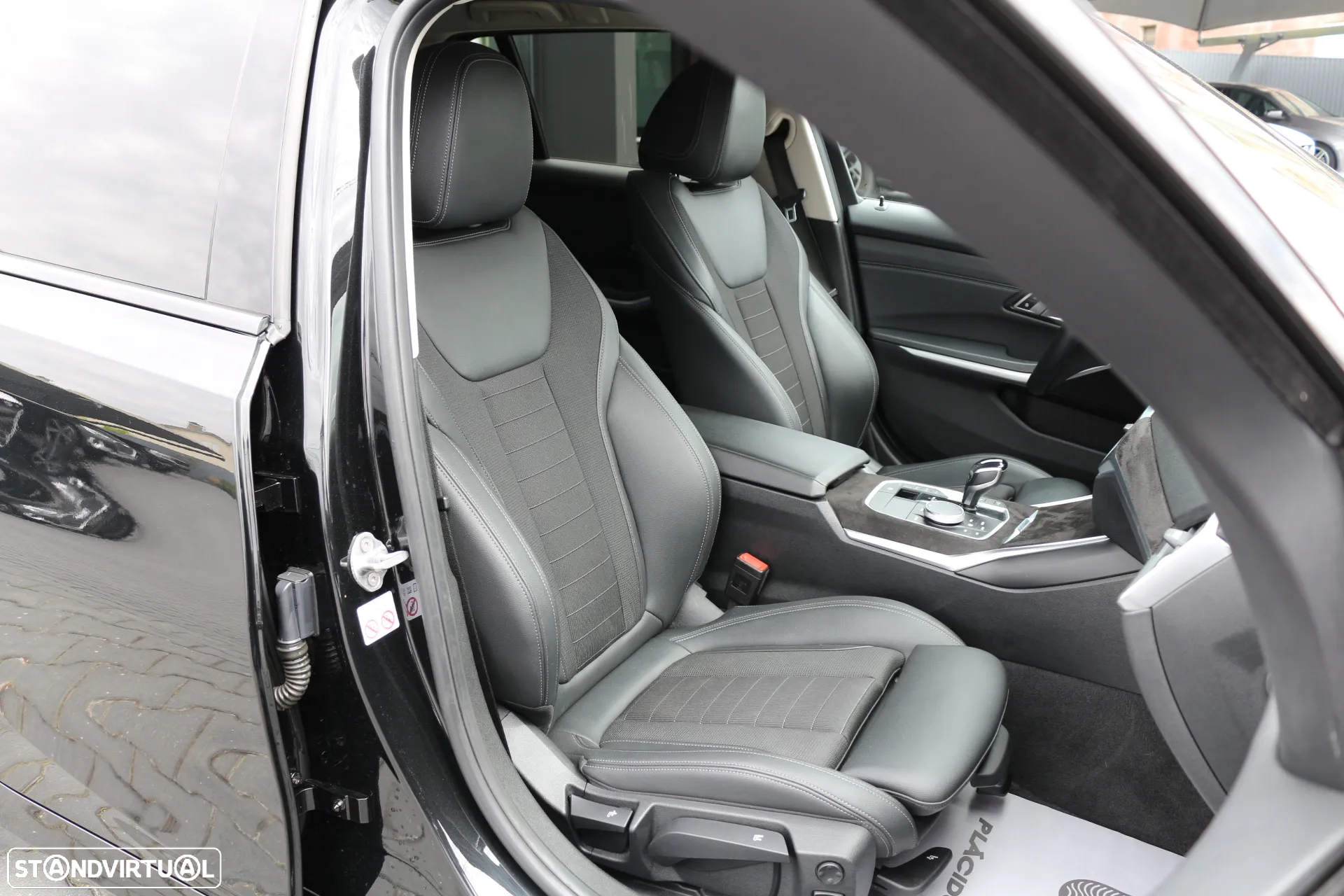 BMW 320 d Touring Line Sport Auto - 22