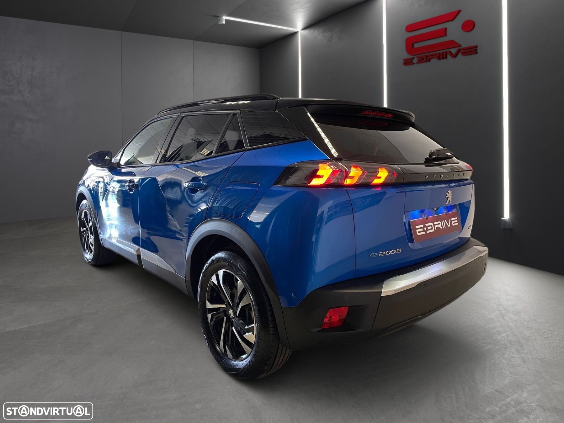 Peugeot e-2008 50 kWh GT Pack - 4