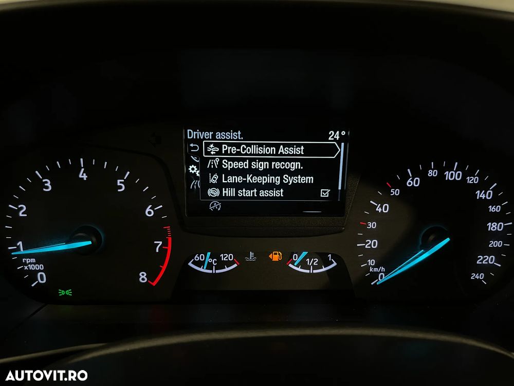 Ford Focus 1.0 EcoBoost Connected - 25