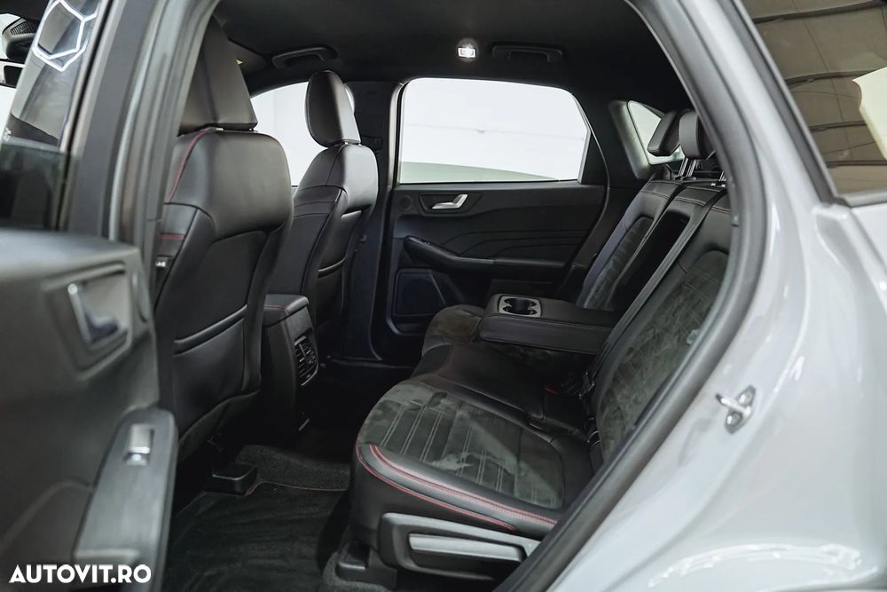 Ford Kuga 2.5 Duratec FHEV ST-LINE X - 9