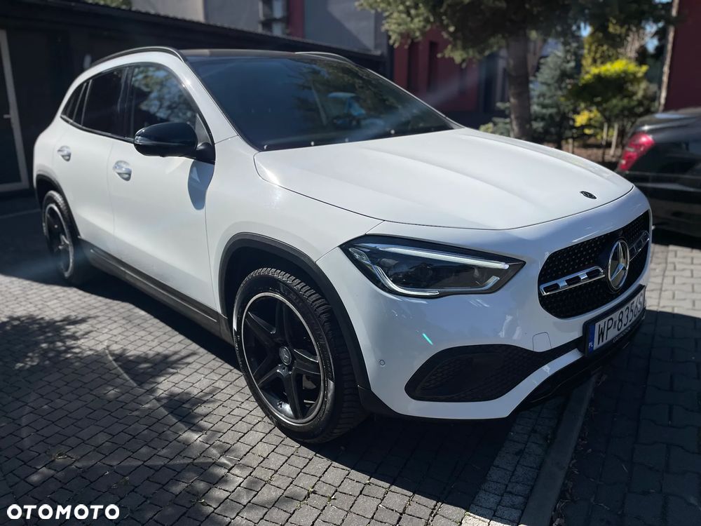 Mercedes-Benz GLA 250 4-Matic AMG Line - 1