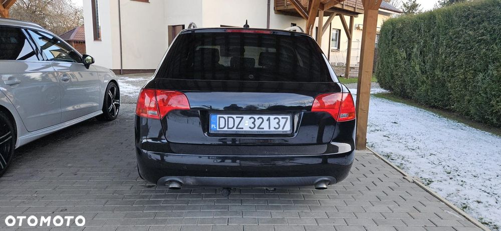 Audi A4 Avant 2.0 TDI DPF quattro - 8
