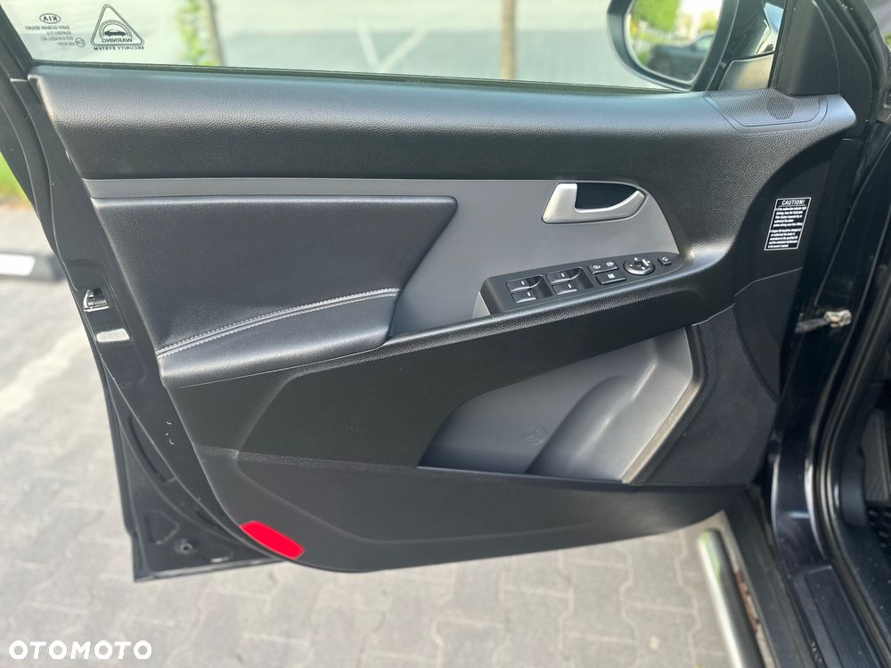 Kia Sportage 2.0 CRDI 4WD Automatik Spirit - 14
