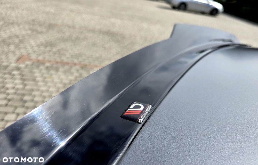 Mercedes-Benz GLE - 19