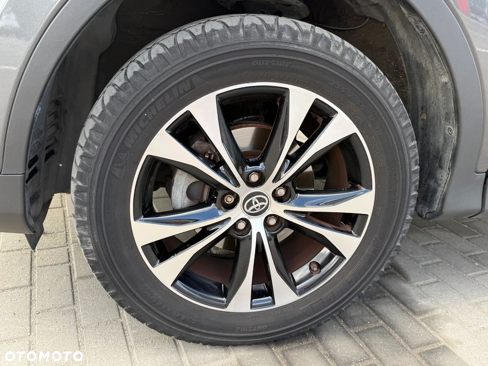 Toyota RAV4 - 15