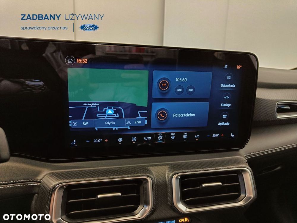 Ford Mustang Fastback 24 - 21